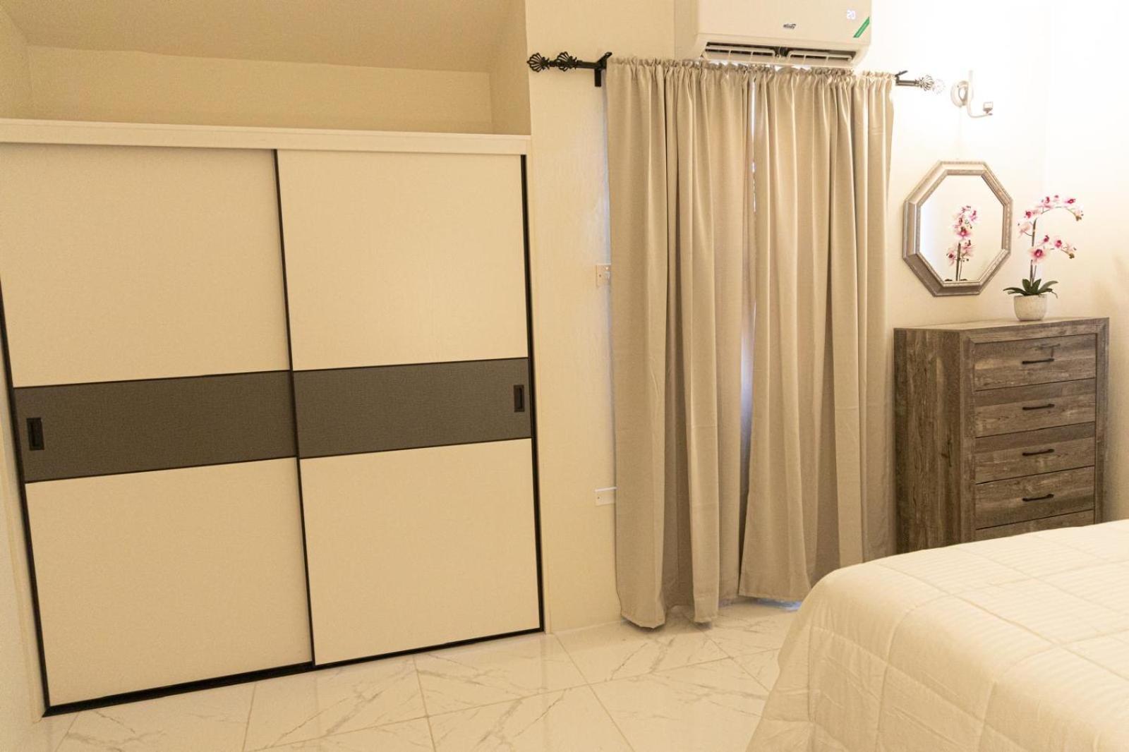 Phoenix Park Villas - Portmore - 10Mins To Beach Ngoại thất bức ảnh
