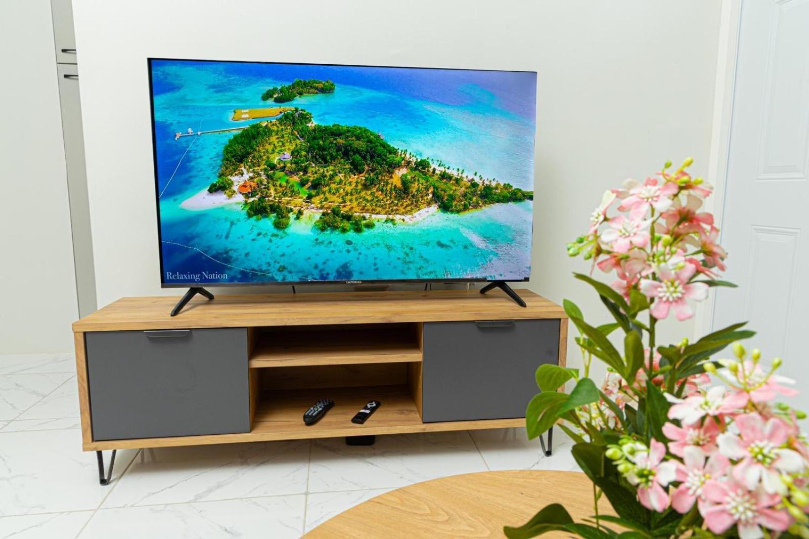 Phoenix Park Villas - Portmore - 10Mins To Beach Ngoại thất bức ảnh