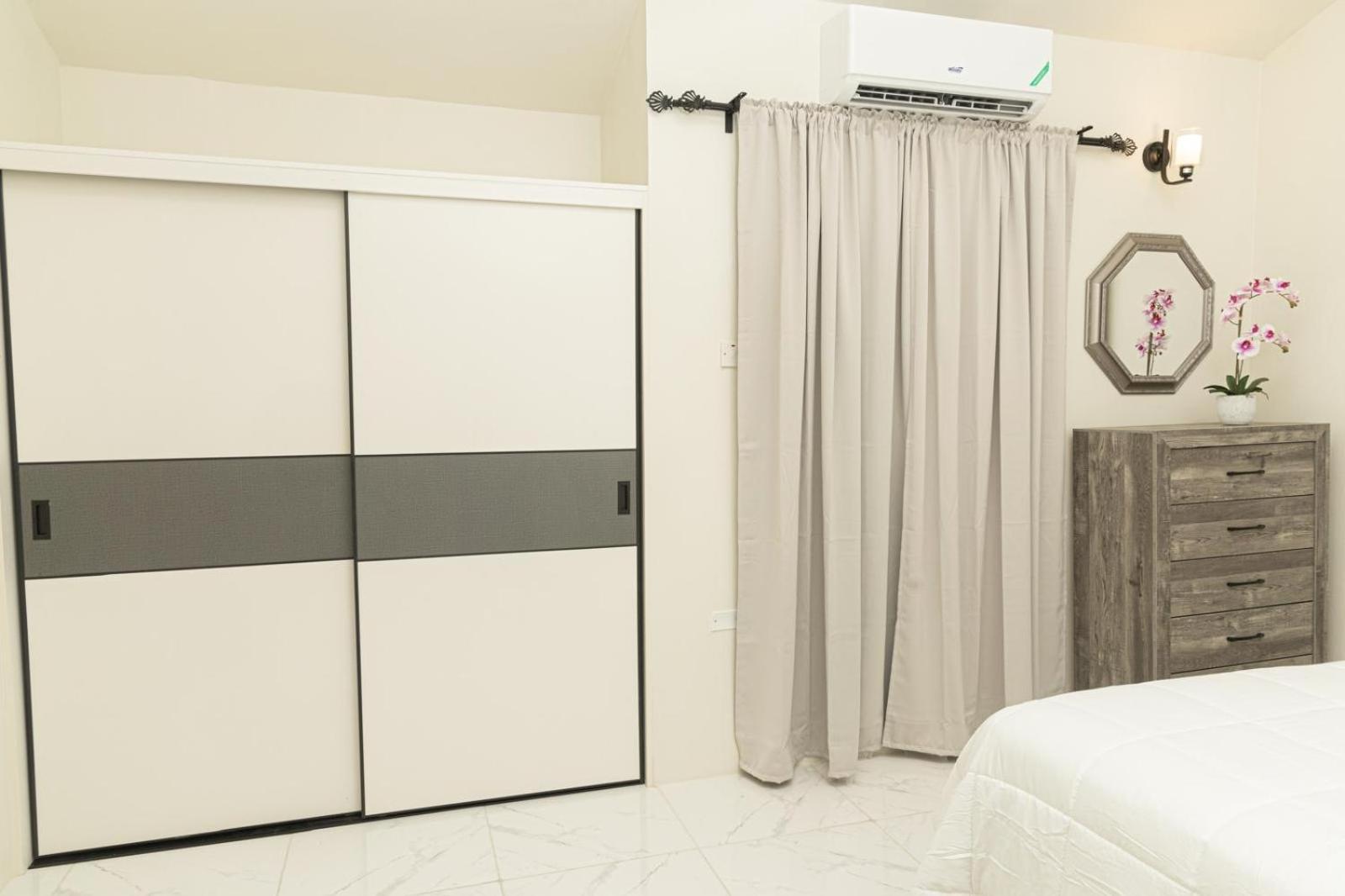 Phoenix Park Villas - Portmore - 10Mins To Beach Ngoại thất bức ảnh