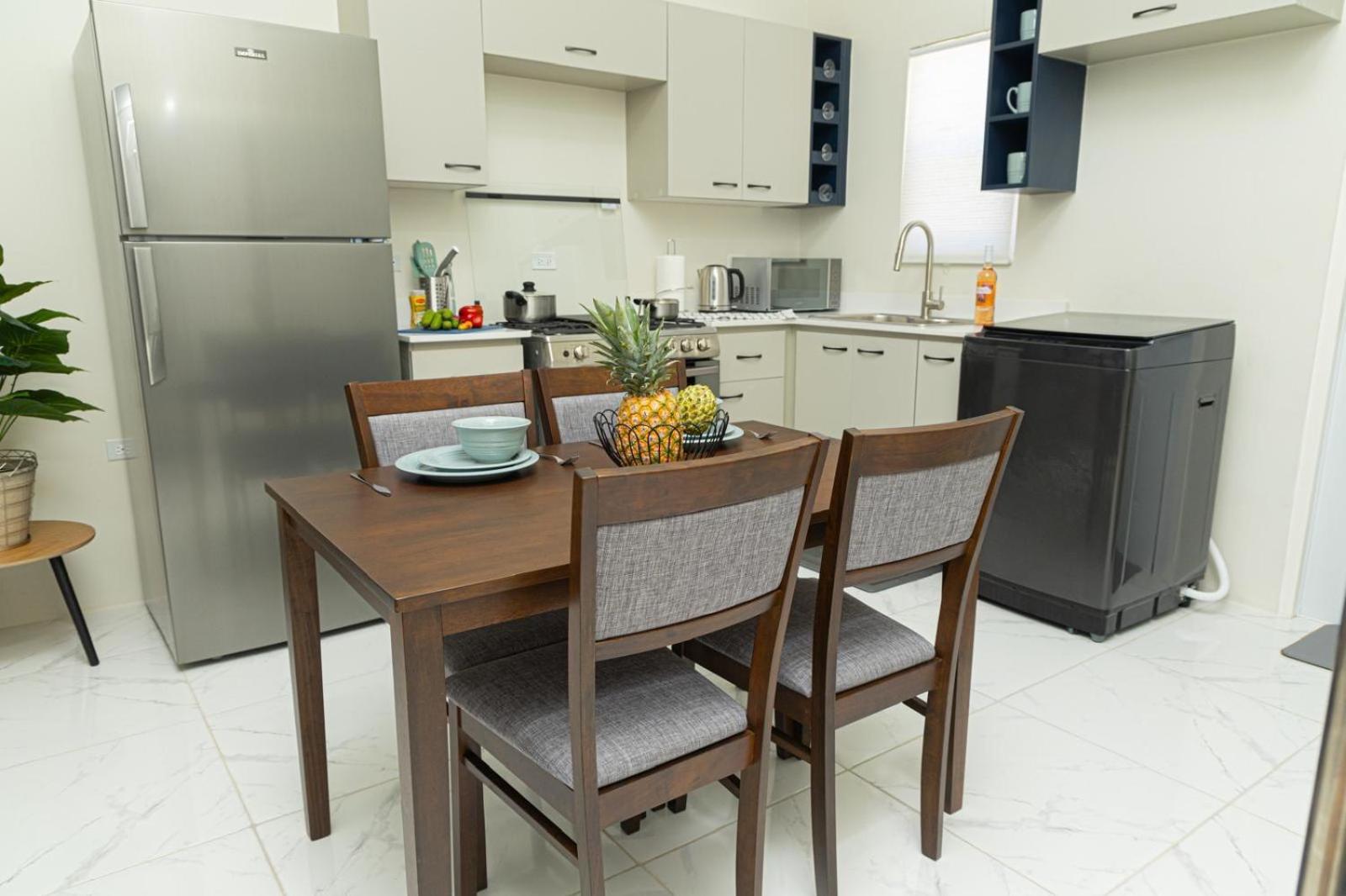 Phoenix Park Villas - Portmore - 10Mins To Beach Ngoại thất bức ảnh